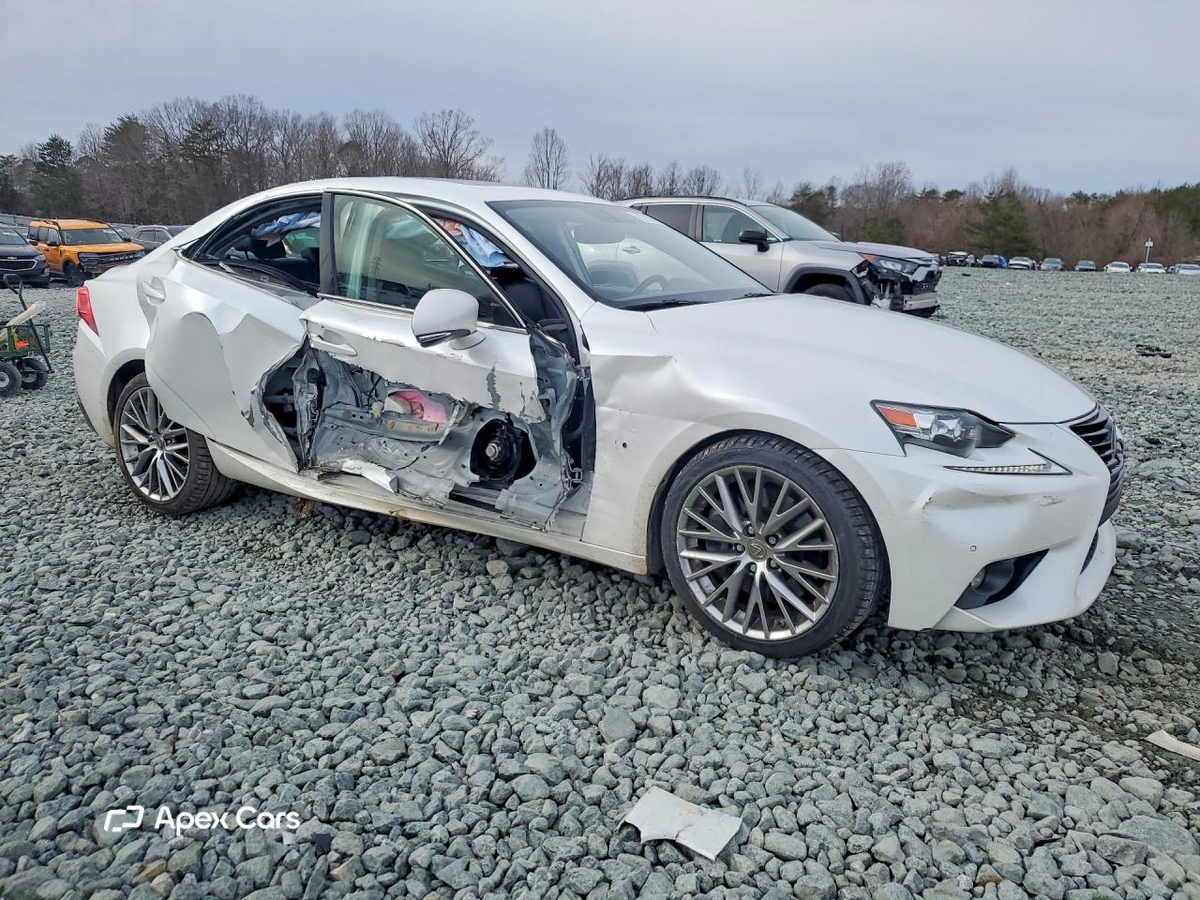 Lexus IS 2016