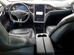 Tesla Model S 2015