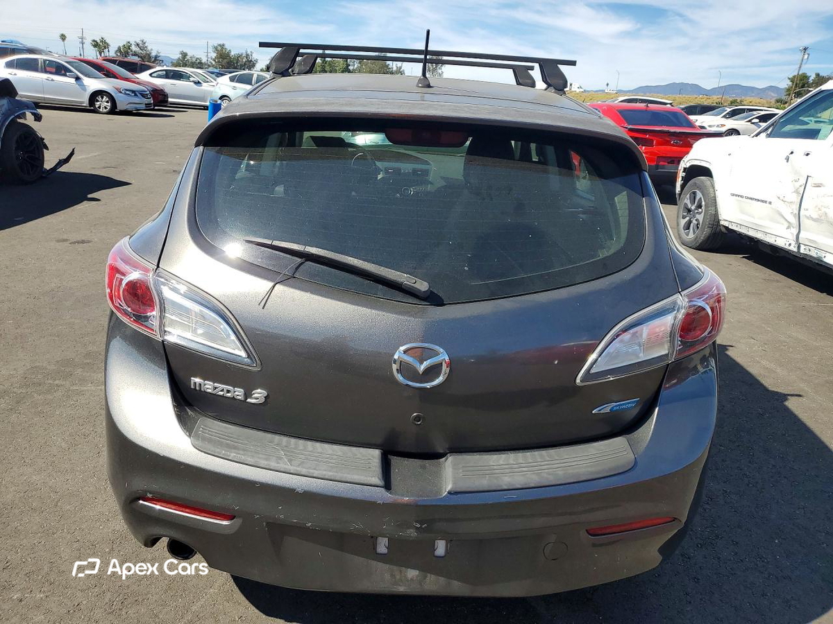 Mazda 3 2012