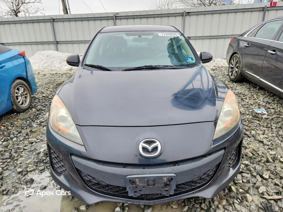 Mazda 3 2012