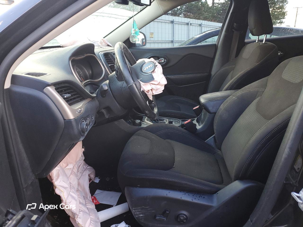 Jeep Grand Cherokee 2016