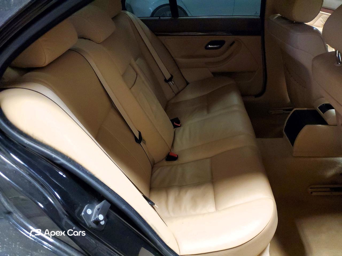 BMW Series 5 2001