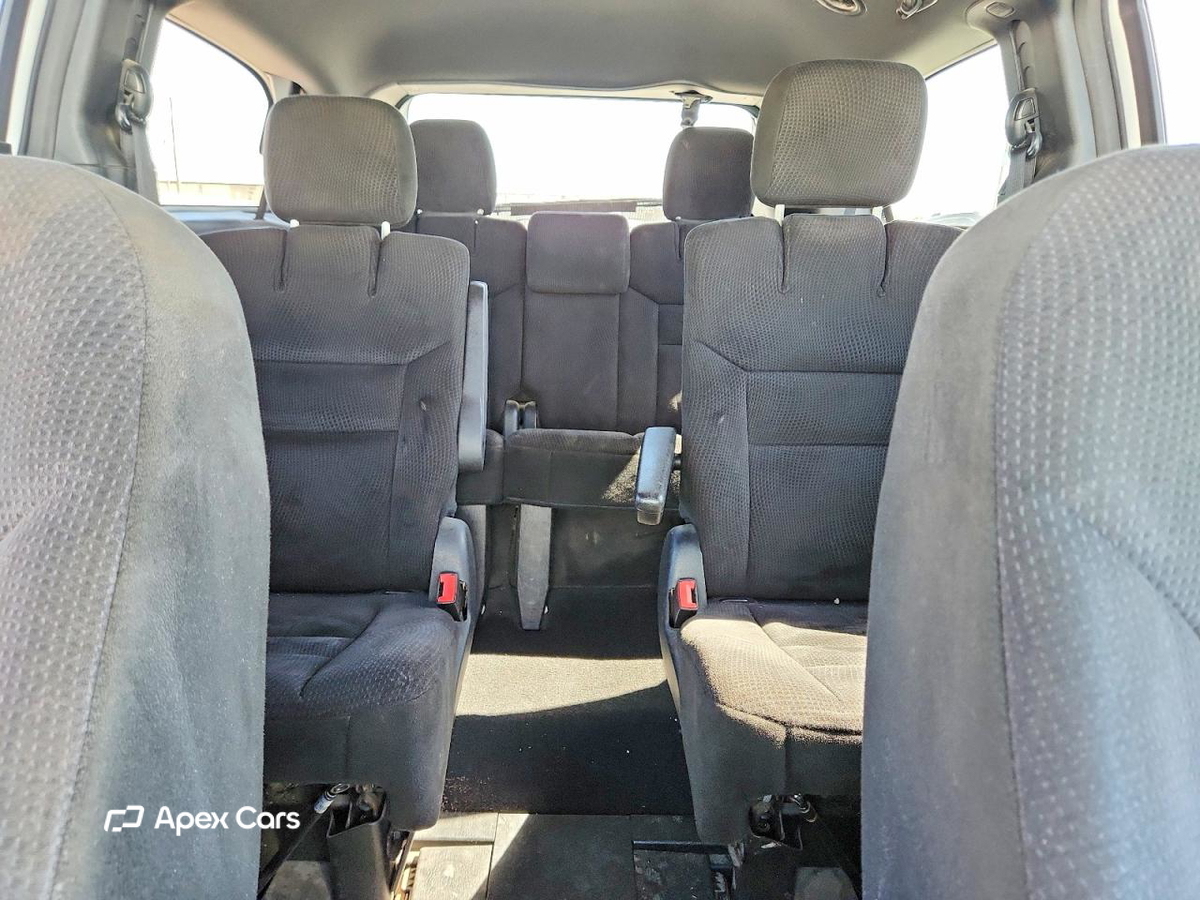 Dodge Caravan 2015
