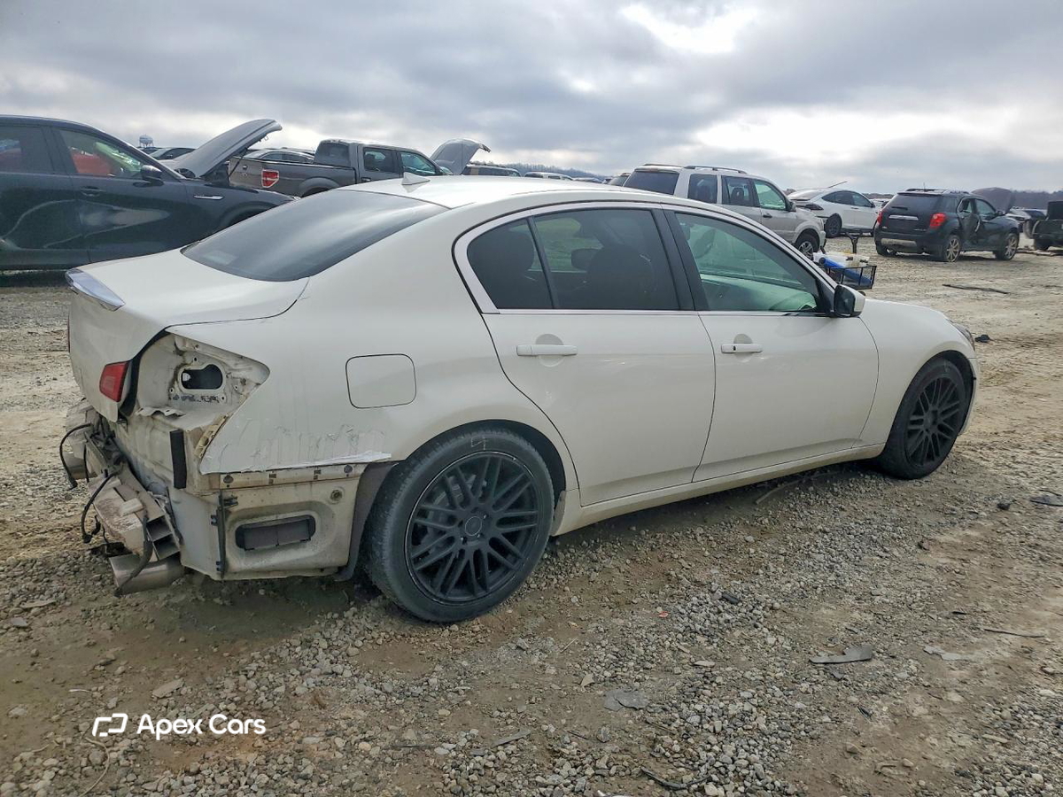 Infiniti G 2012