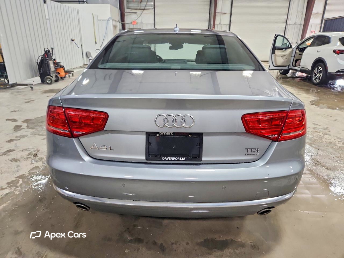 Audi A8 2014
