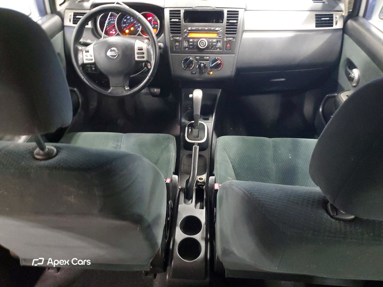 Nissan Versa 2012
