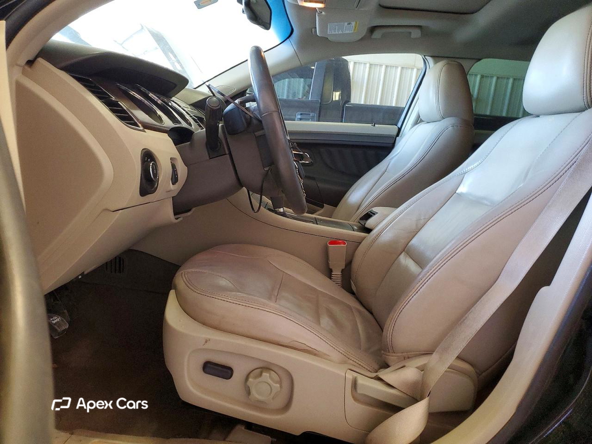Ford Taurus 2012