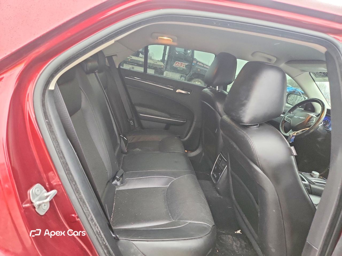 Chrysler 300 2019