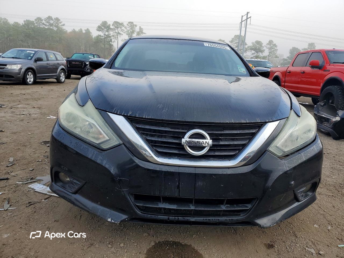 Nissan Altima 2017