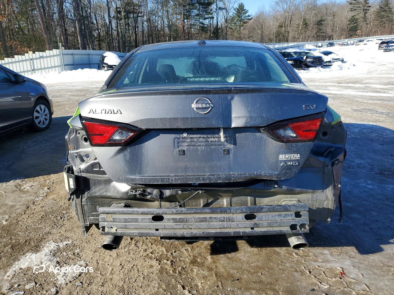 Nissan Altima 2024