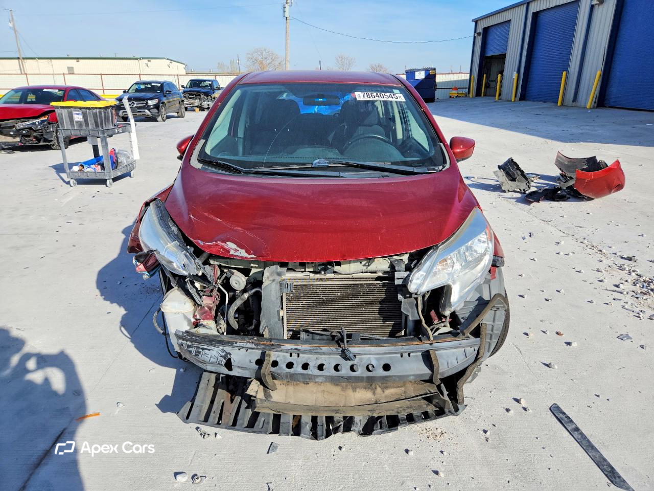 Versa 2016