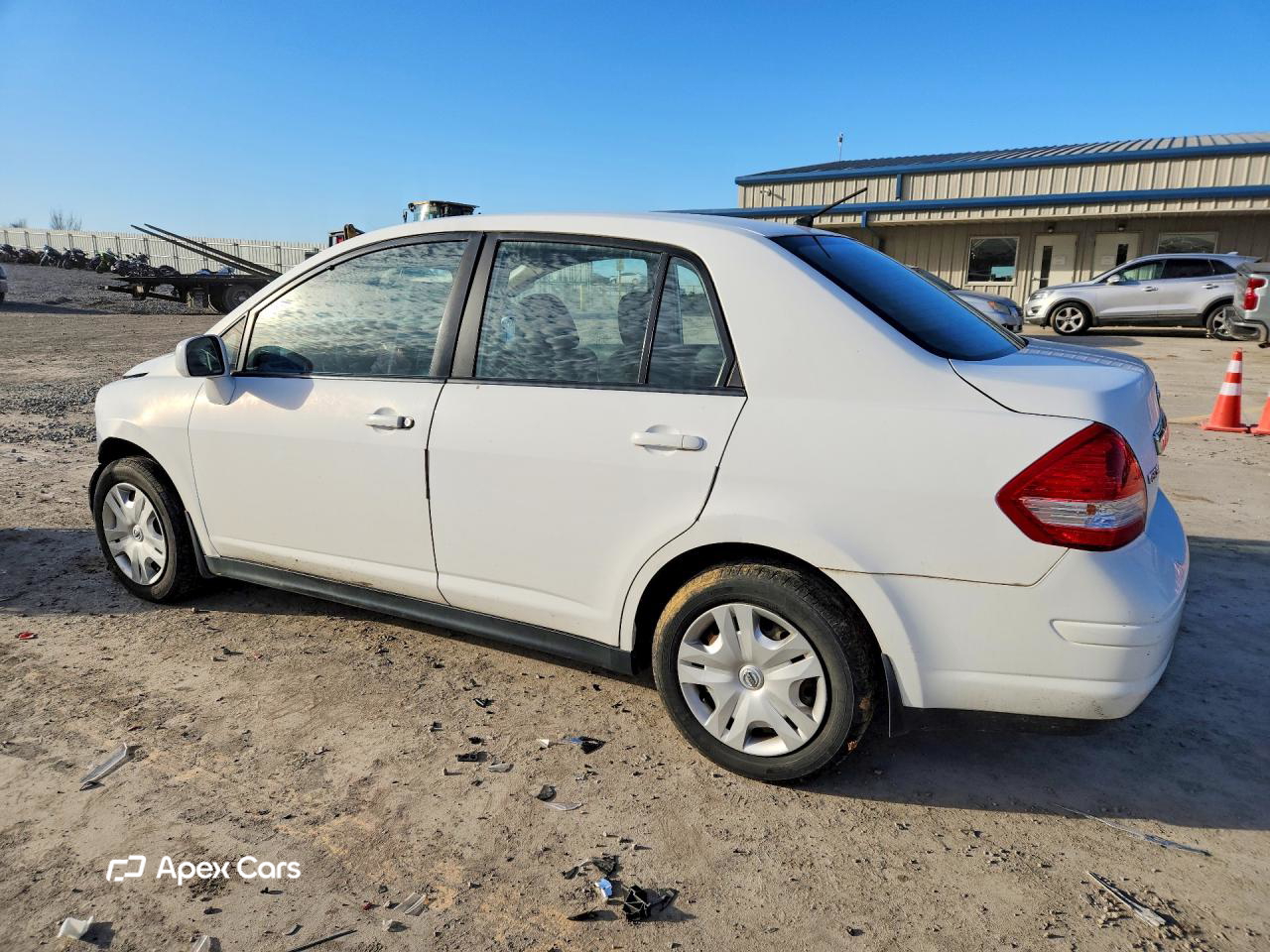 Nissan Versa 2011