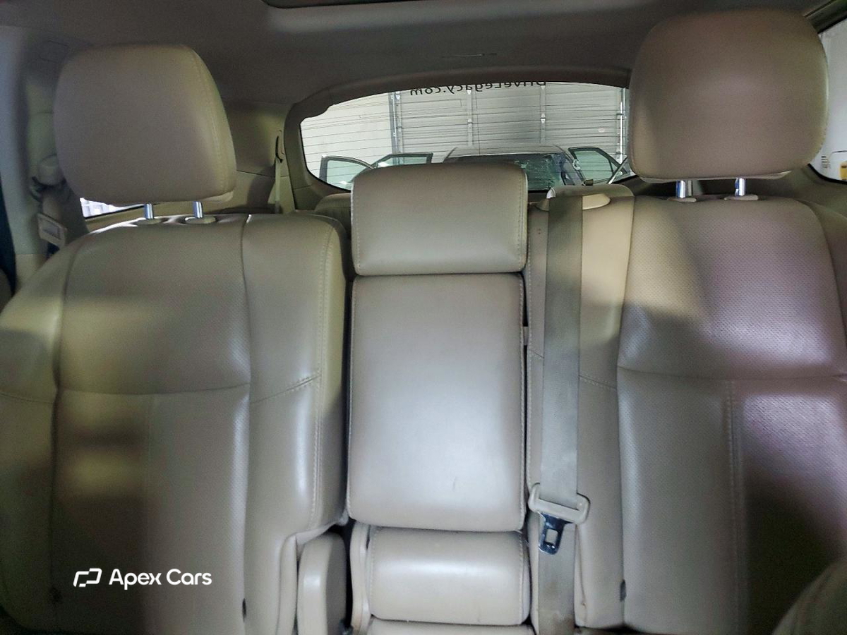 Nissan Pathfinder 2015