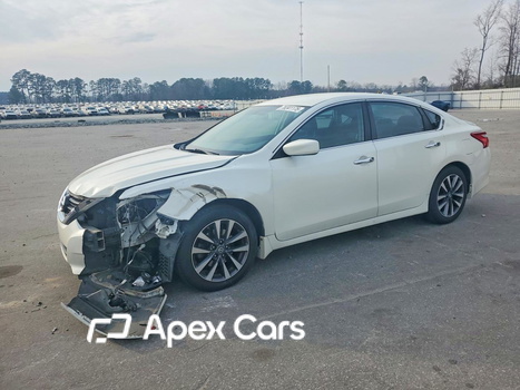 Nissan Altima 2017 - Image 1 of 13