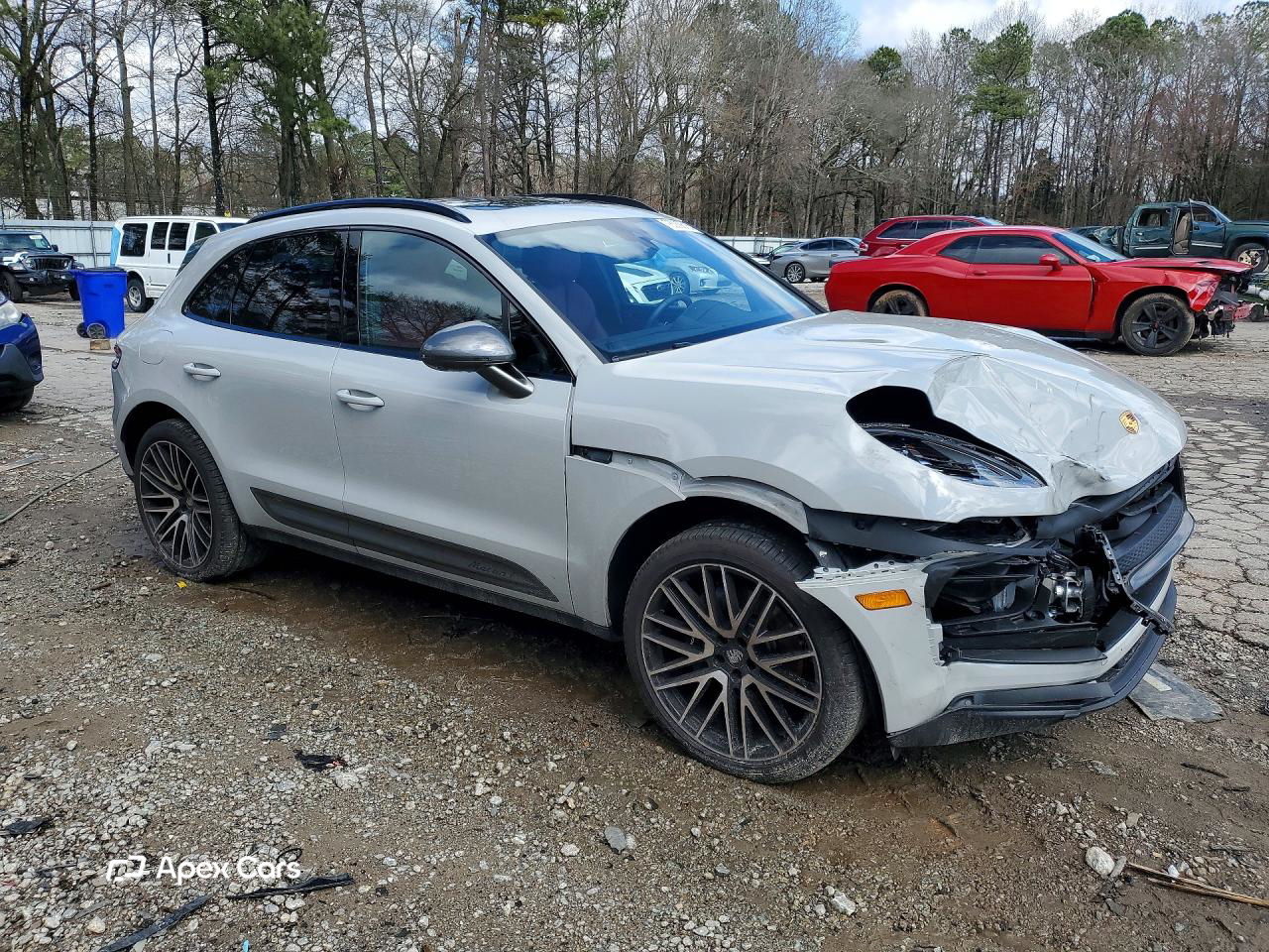 Porsche Macan 2025