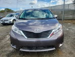 Toyota Sienna 2011