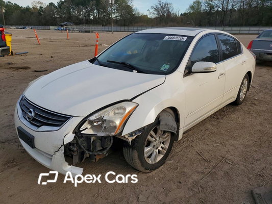 Nissan Altima 2012 - Image 1 of 13