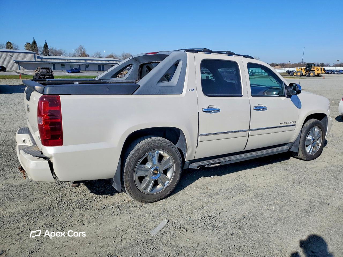 Chevrolet Avalanche 2010