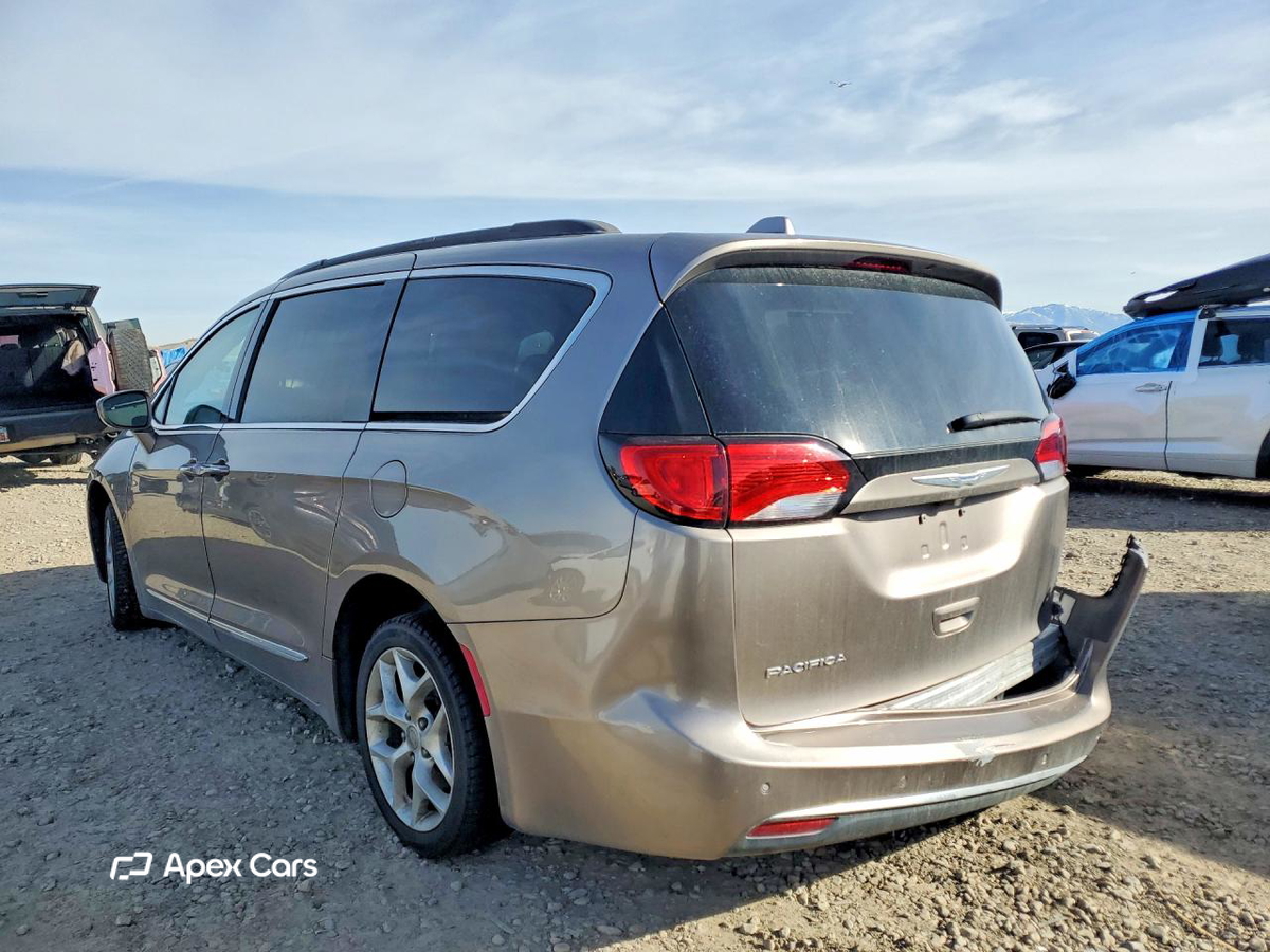 Chrysler Pacifica 2017