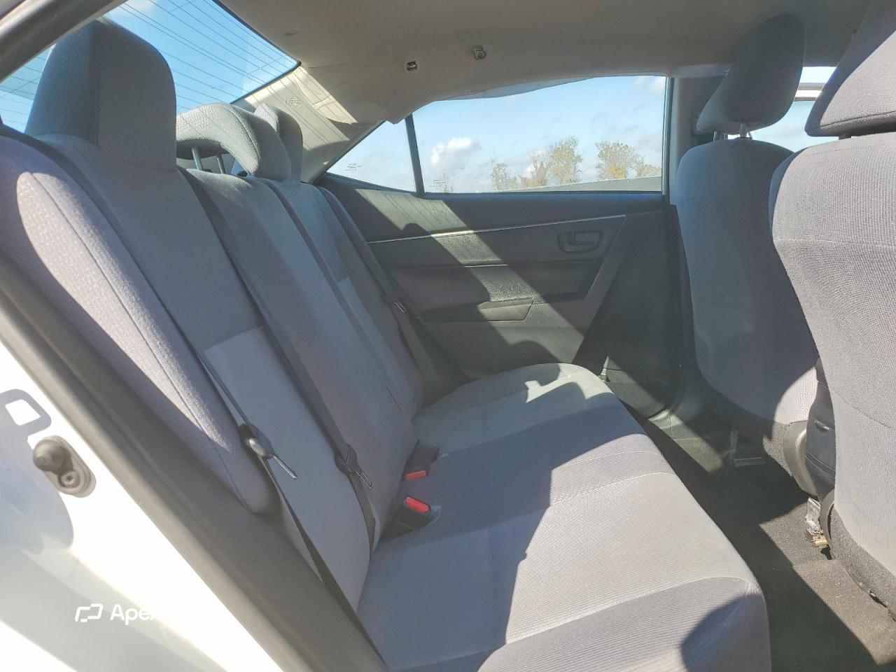 Toyota Corolla 2015
