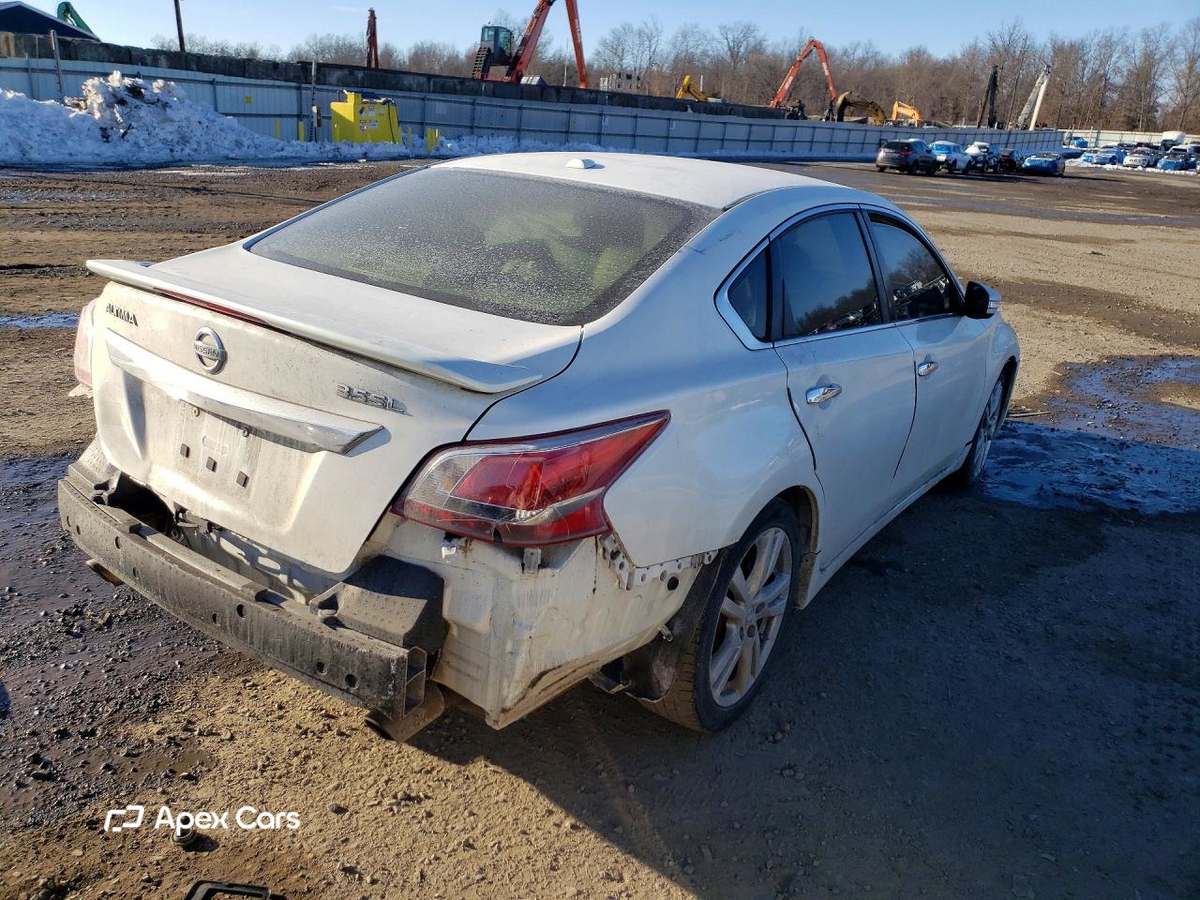 Nissan Altima 2013