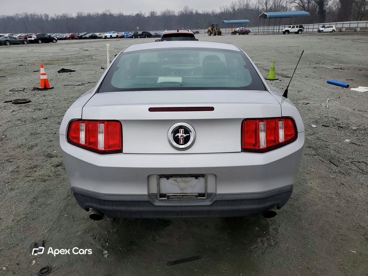 Ford Mustang 2011