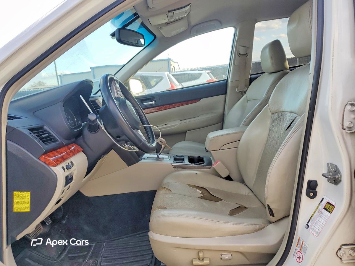 Subaru Outback 2010