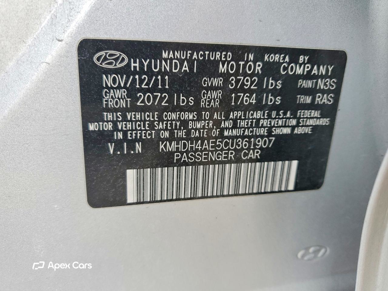 Hyundai Elantra 2012