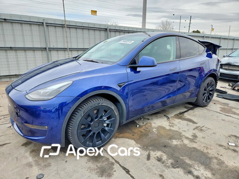 Tesla Model Y 2024 - Zdjęcie 1 z 14