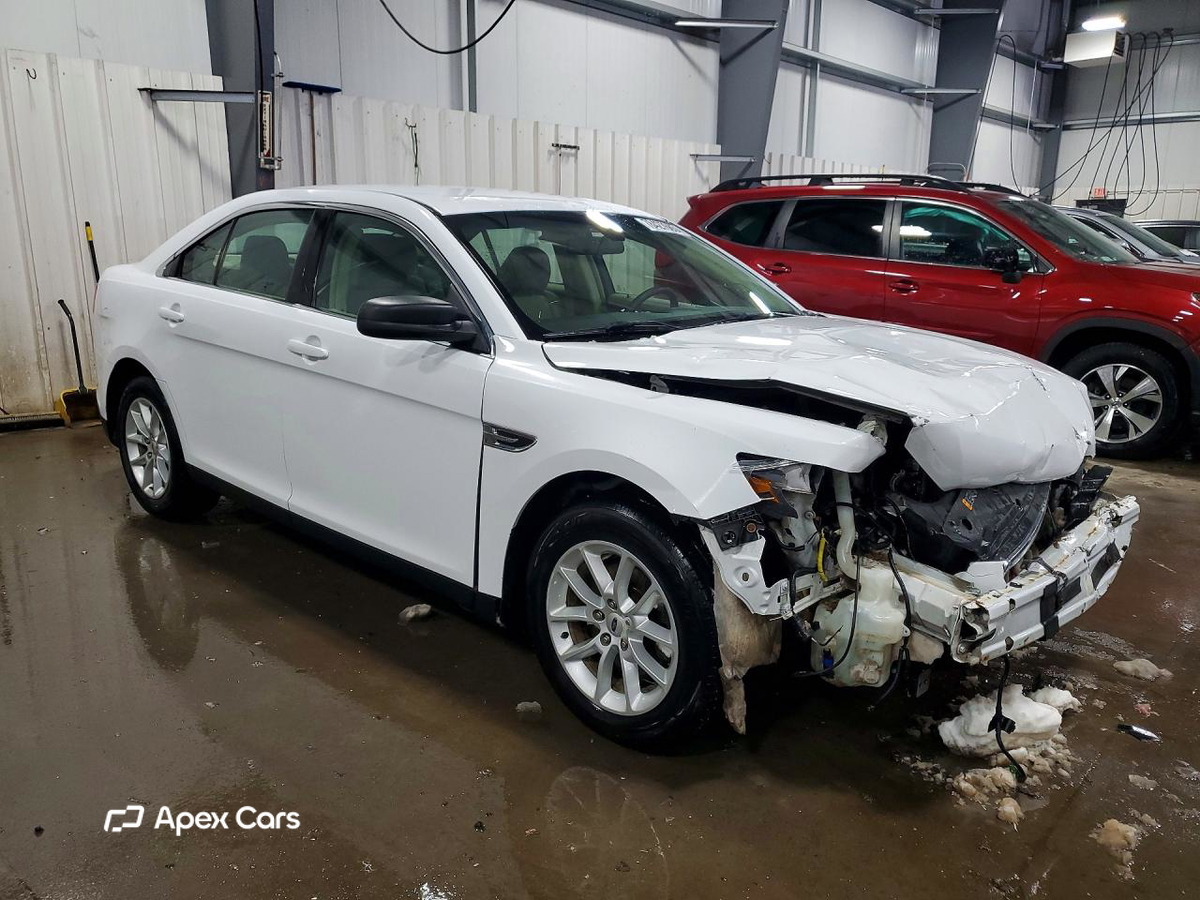 Ford Taurus 2015