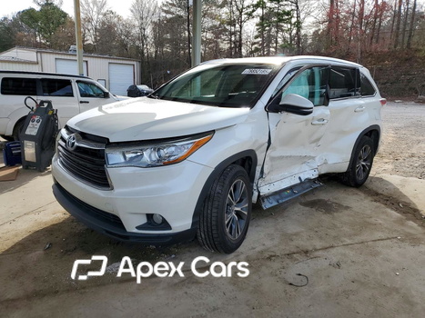 Toyota Highlander 2016 - Image 1 of 13