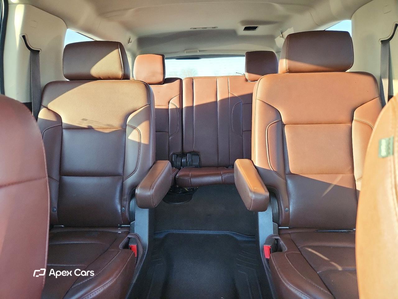 Chevrolet Suburban 2015