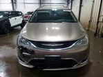 Chrysler Pacifica 2017