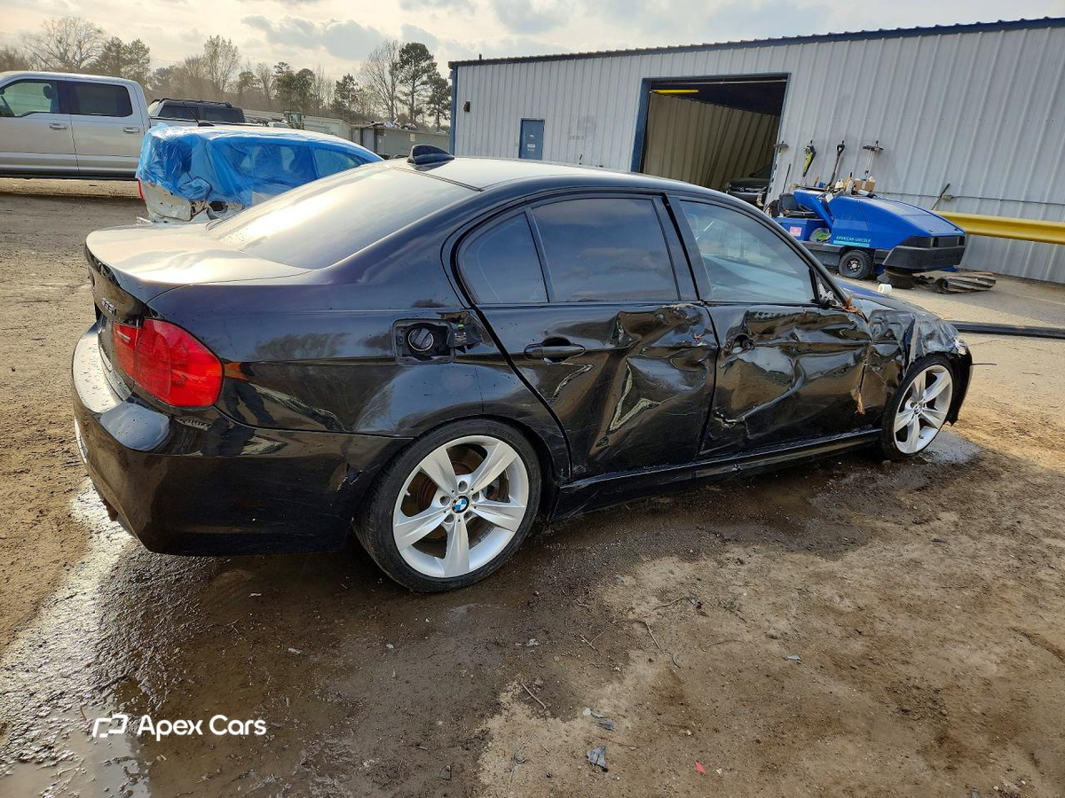BMW Series 3 2011