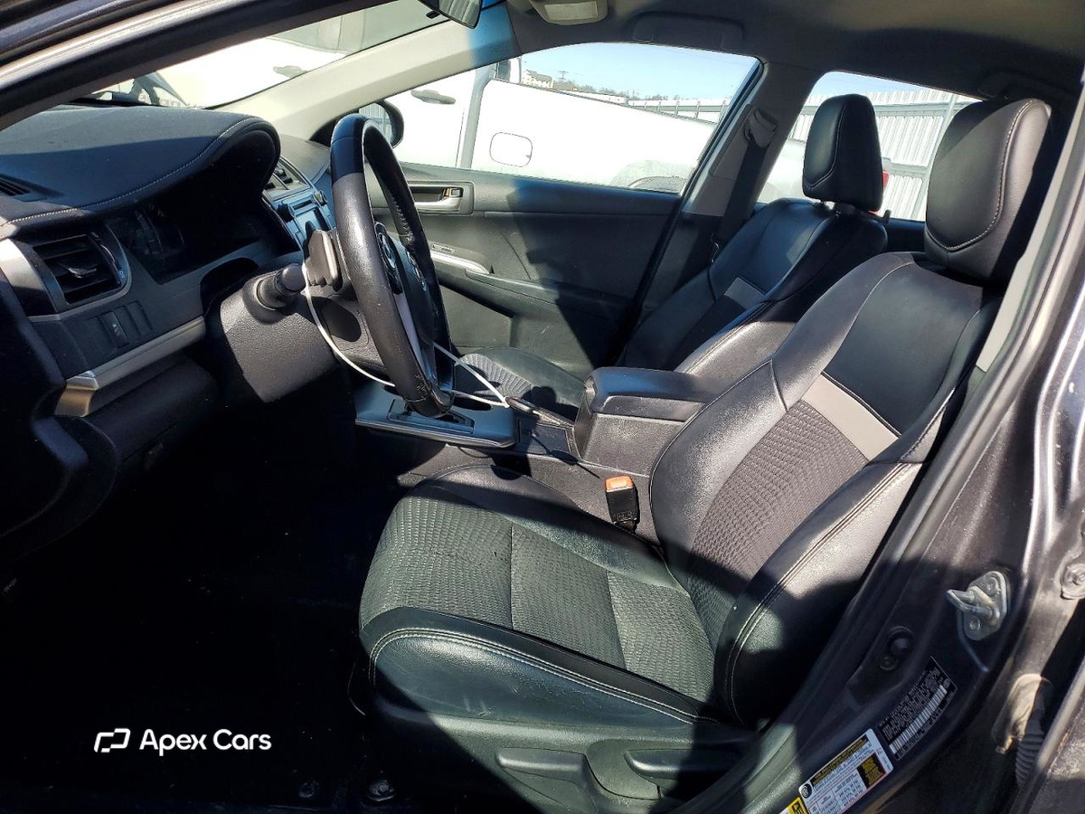 Toyota Camry 2012