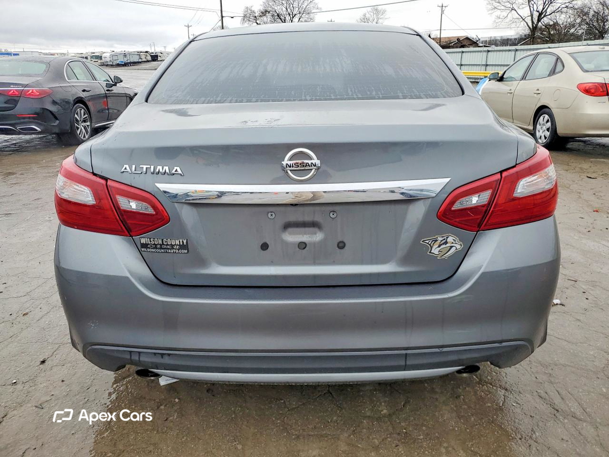 Nissan Altima 2018