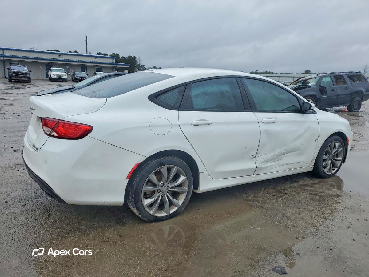 Chrysler 200 2015