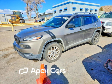 Jeep Grand Cherokee 2017 - Image 1 of 12