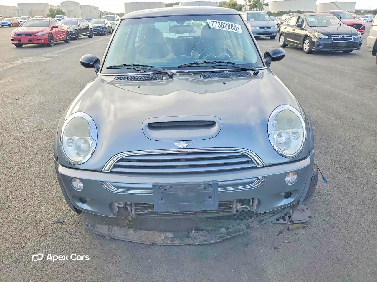 MINI Cooper 2004