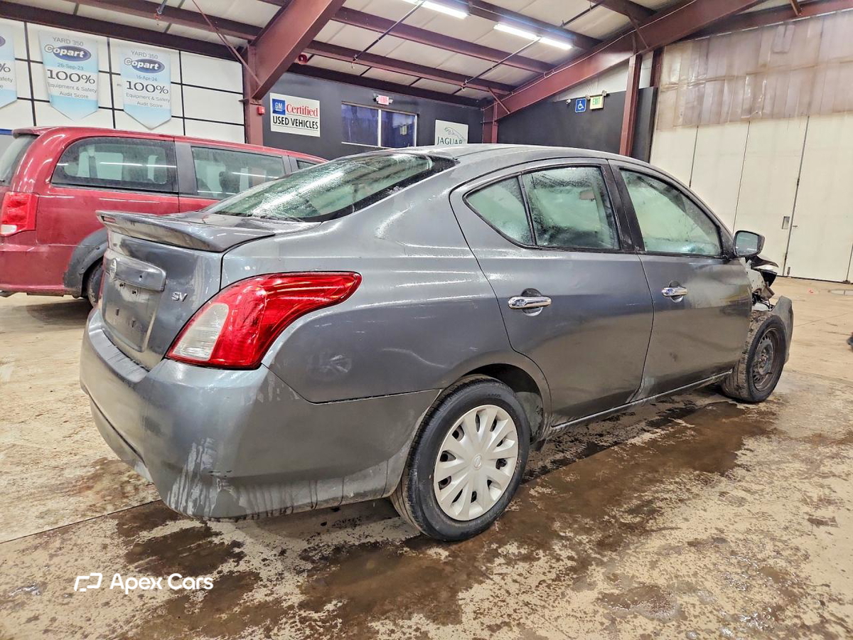 Nissan Versa 2018