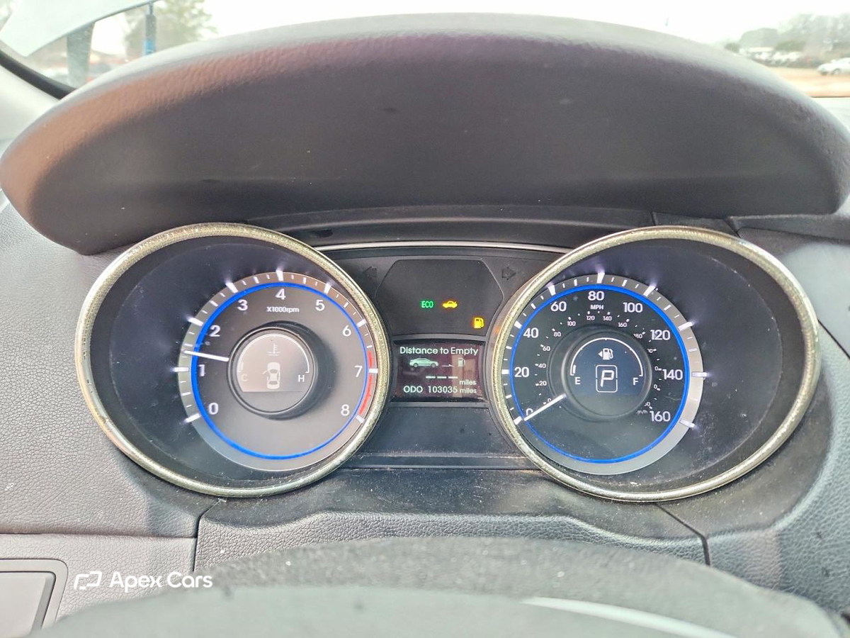 Hyundai Sonata 2012