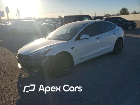 Tesla Model 3 2021 - Image 1 of 13