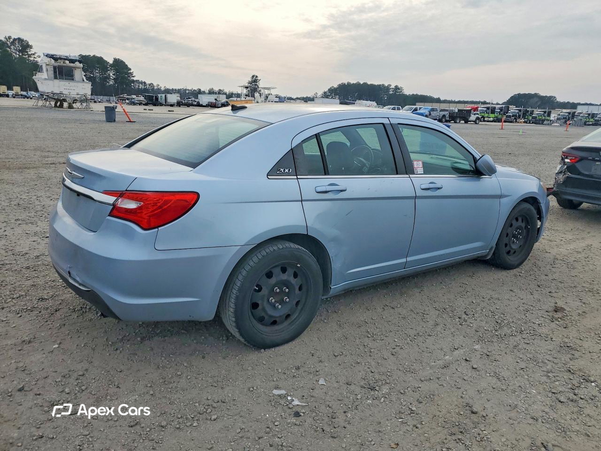 Chrysler 200 2013