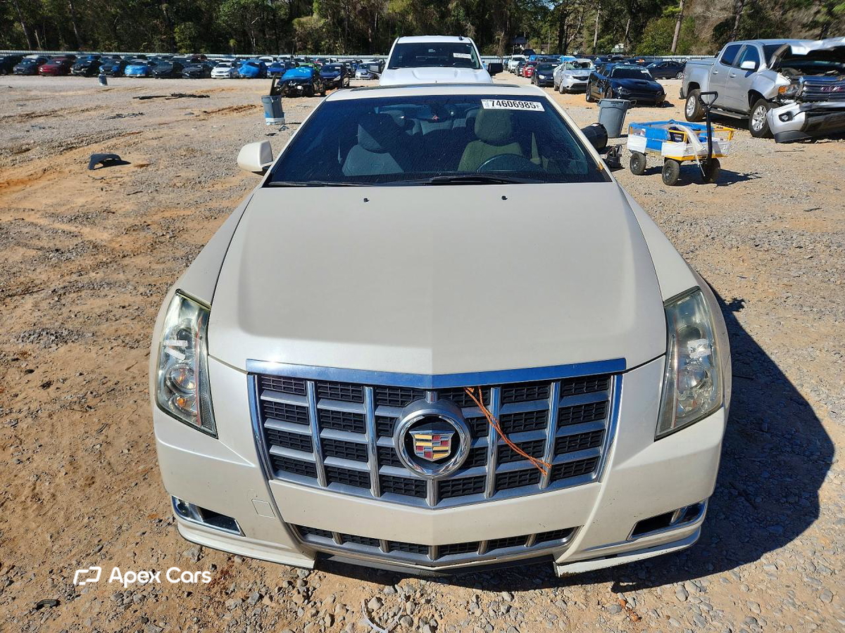 Cadillac CTS 2012
