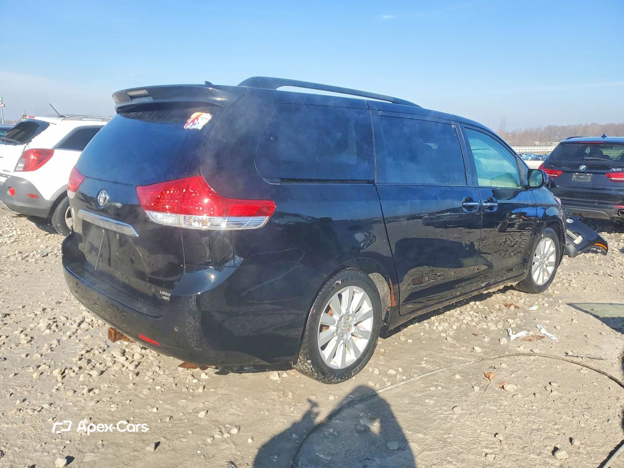 Toyota Sienna 2011