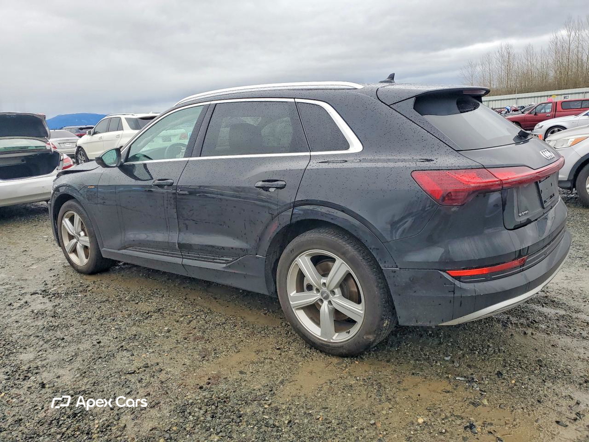 Audi e-tron 2019