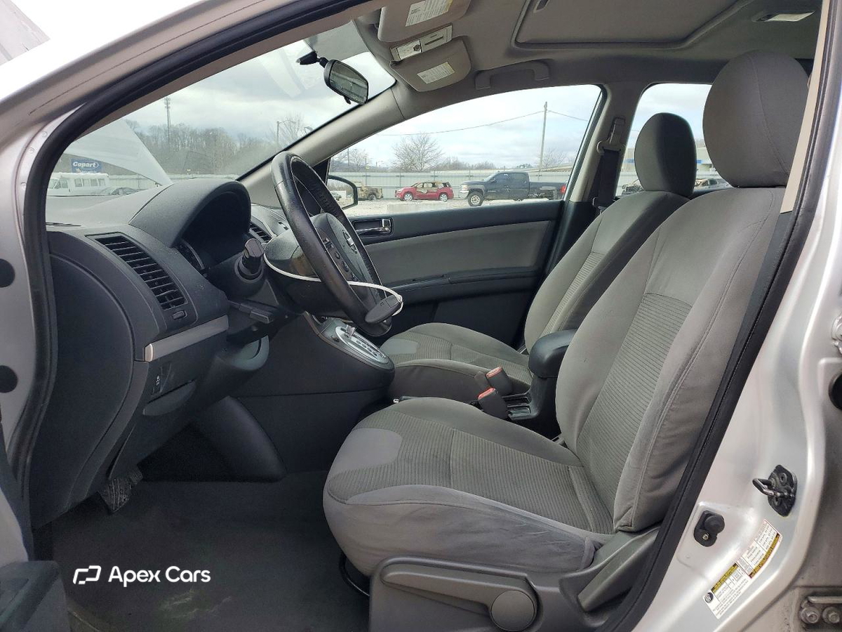 Nissan Sentra 2012