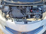 Nissan Versa 2015