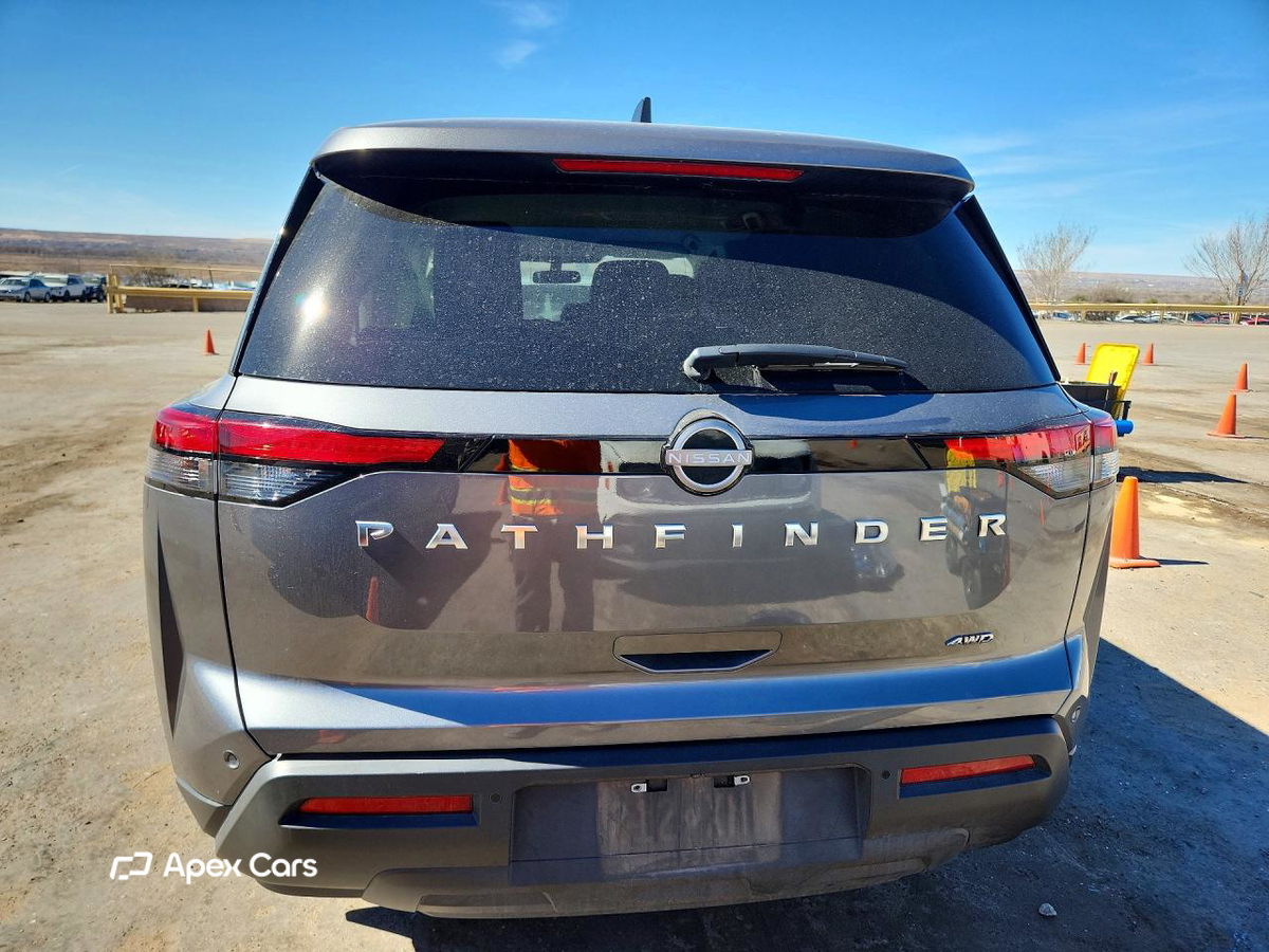 Nissan Pathfinder 2024