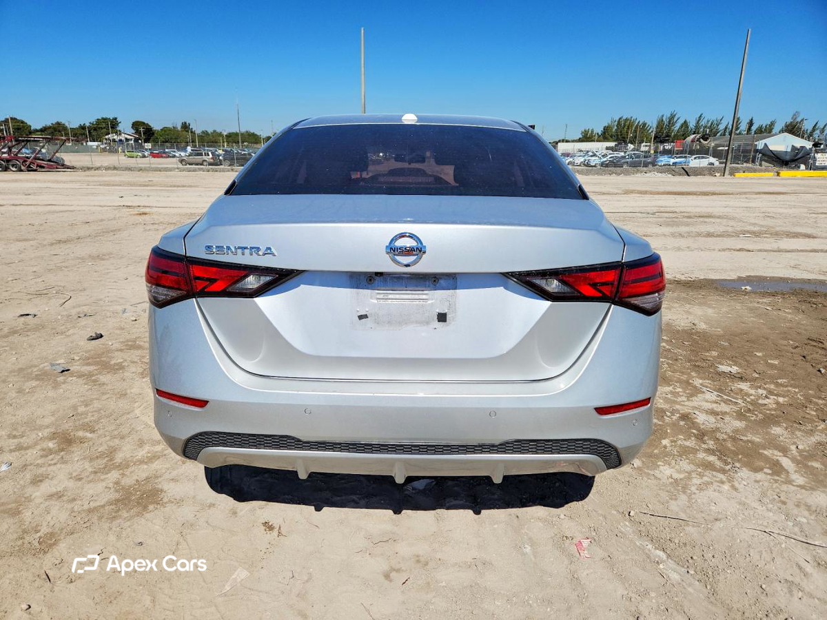 Nissan Sentra 2021